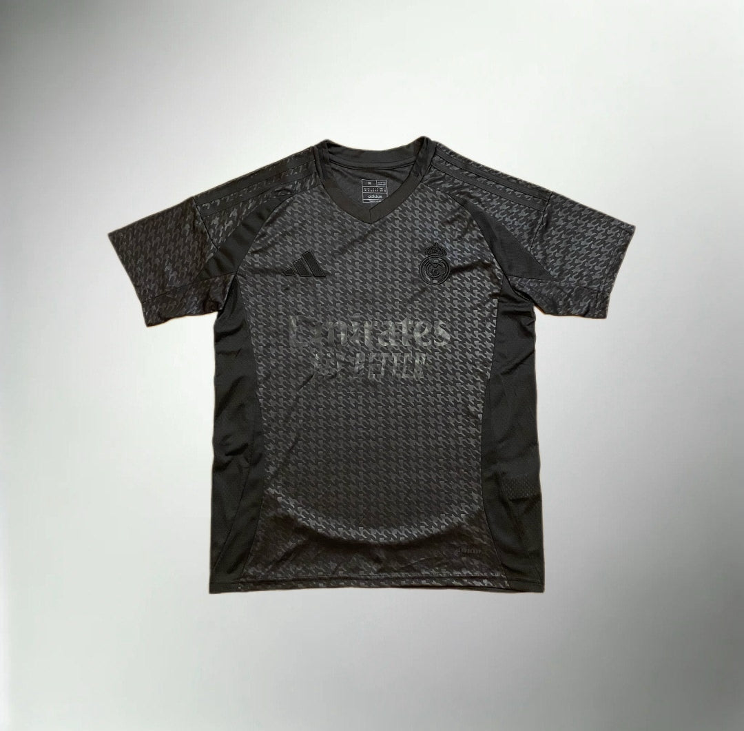 Real Madrid "El Sexto Elemento" Special Kit