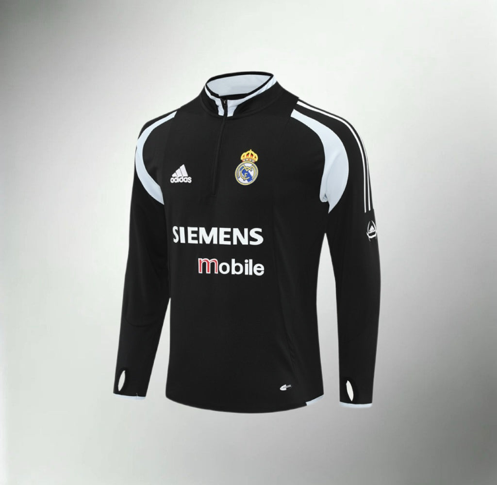 Real Madrid 2004-2005 Black Retro Training Top