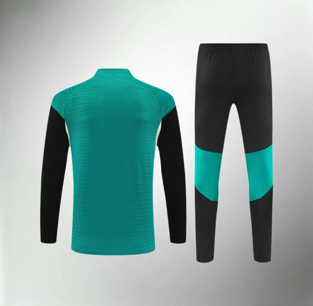 Liverpool 25/26 Turqoise/Black Tracksuit