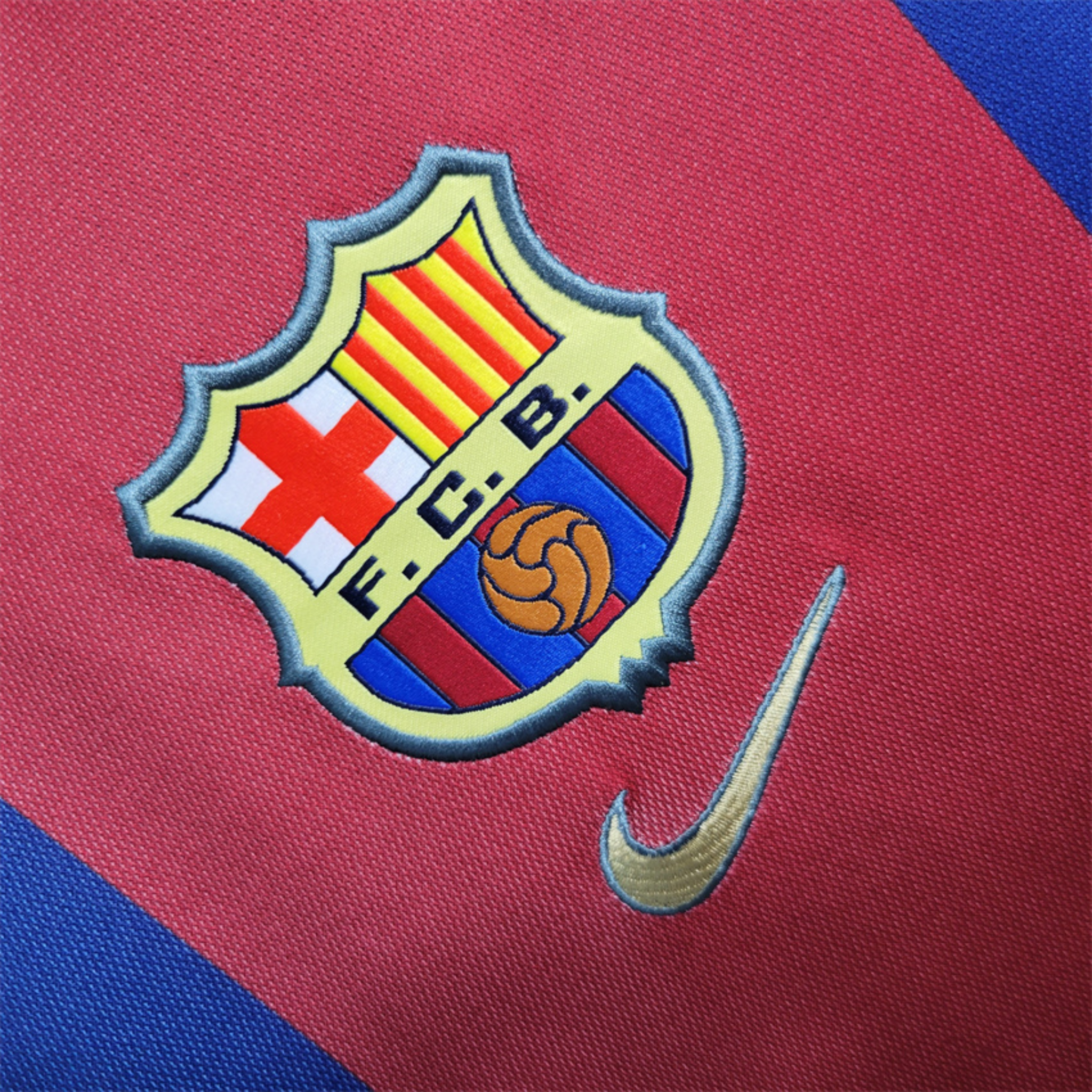 Barcelona 1998-1999 Home Kit