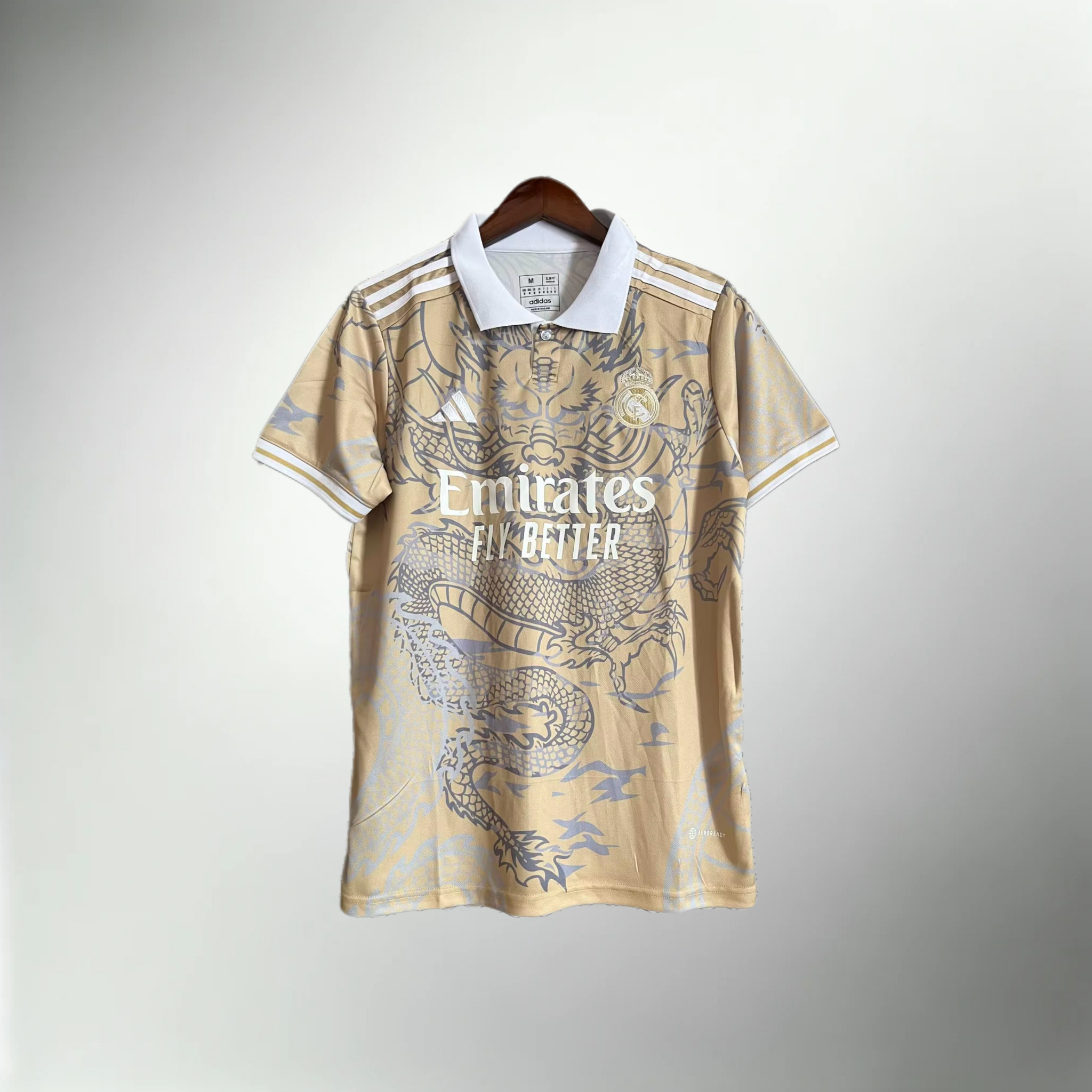 Real Madrid "Dragão Dorado" Special Kit