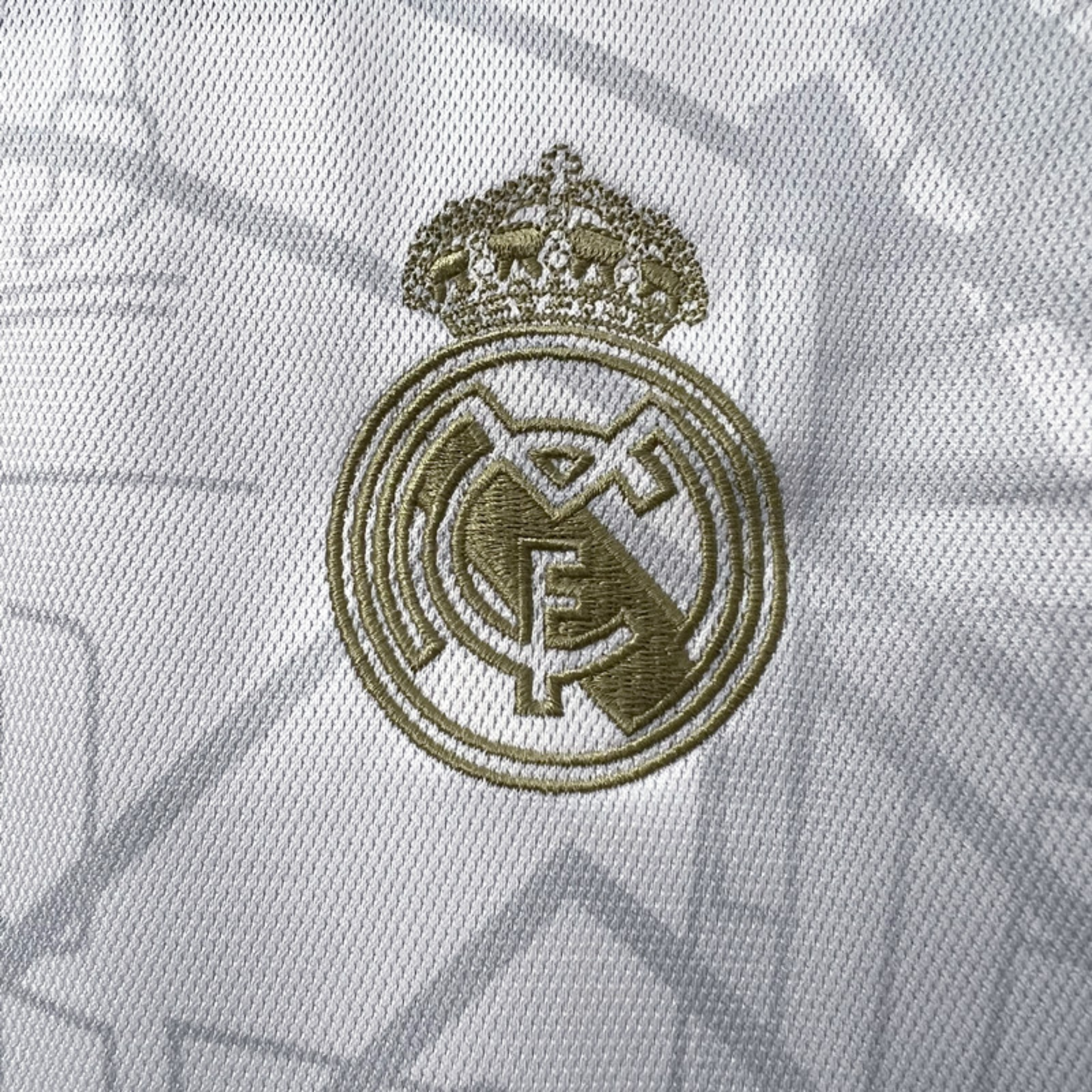 Real Madrid "Golden Dynasty" Special Kit