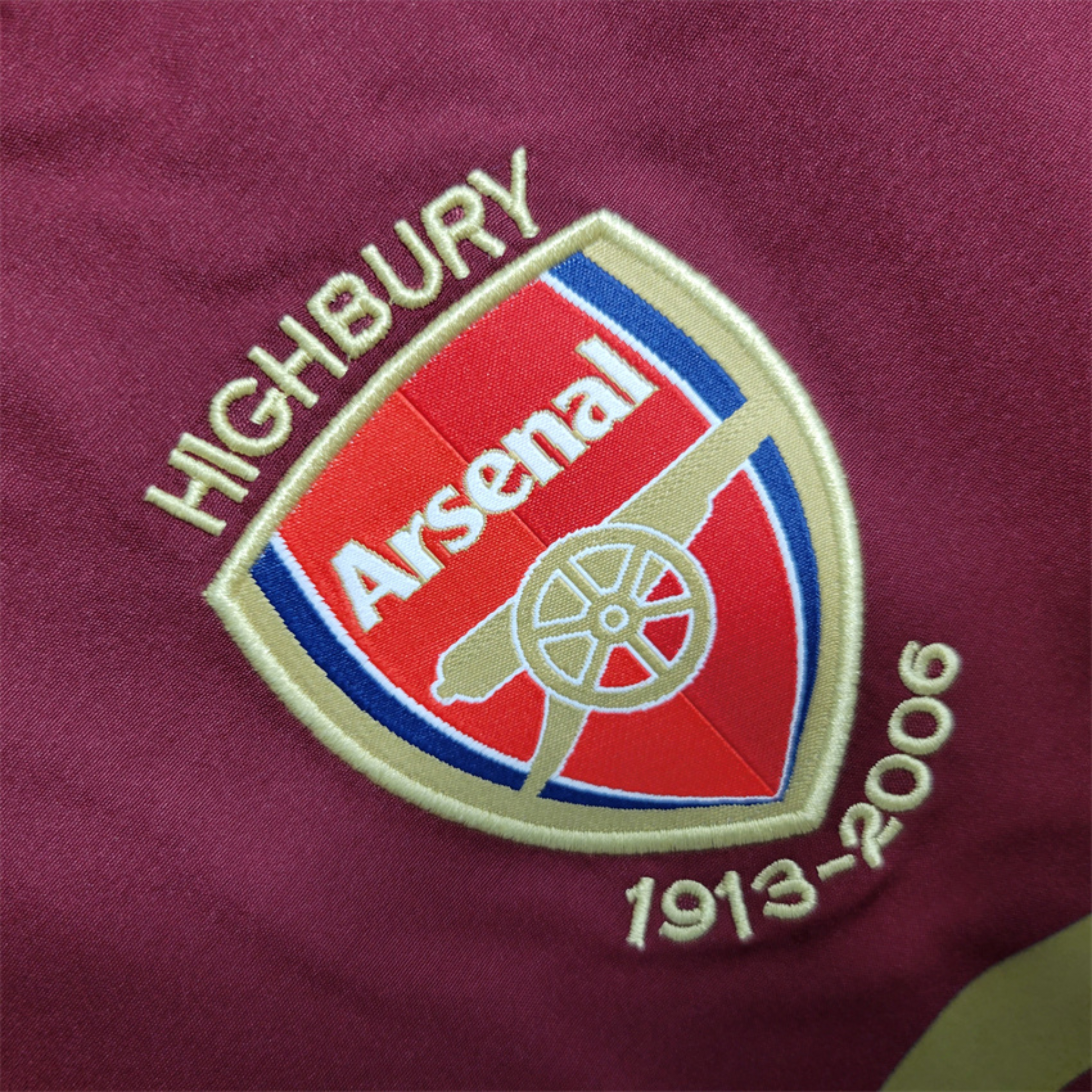 Arsenal 2005-2006 Home Kit