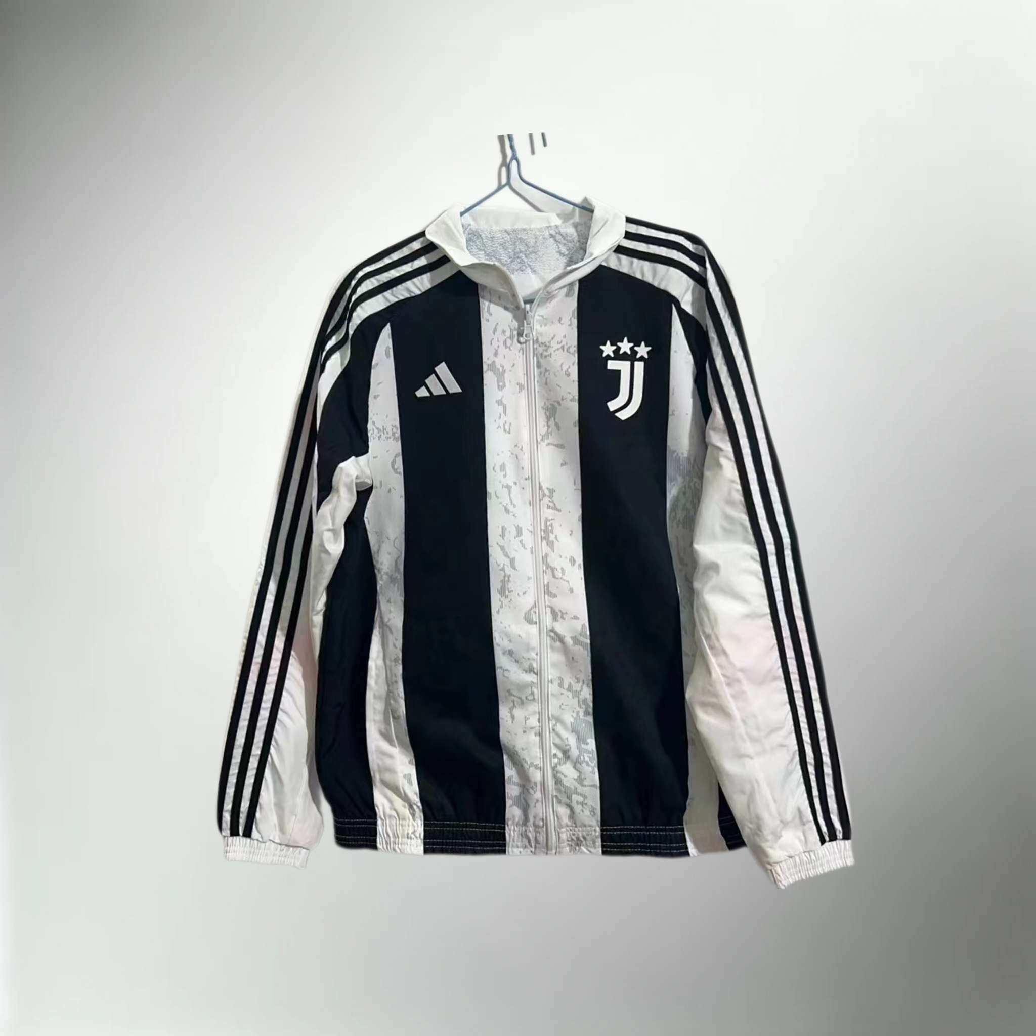Juventus 2024-2025 Reversible Windbreaker