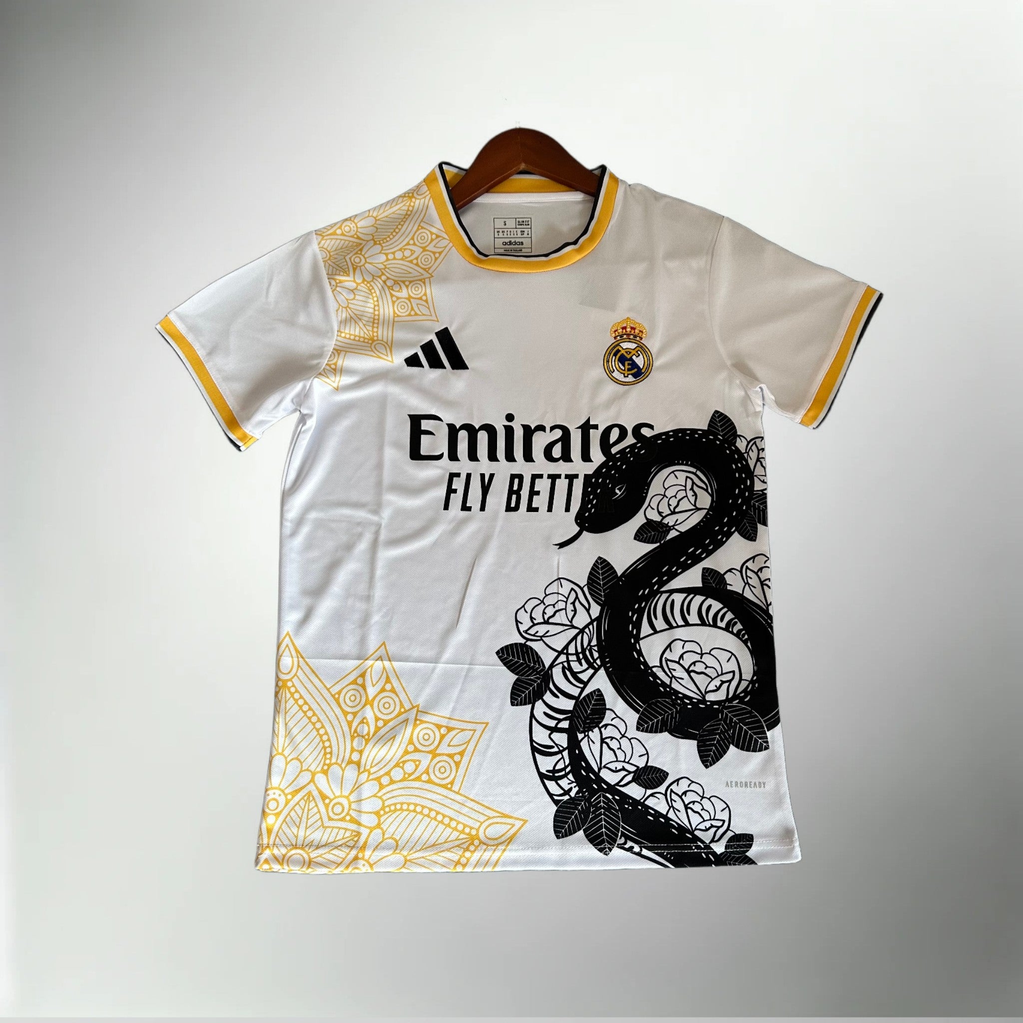 Real Madrid "Serpent Royale" Special Kit