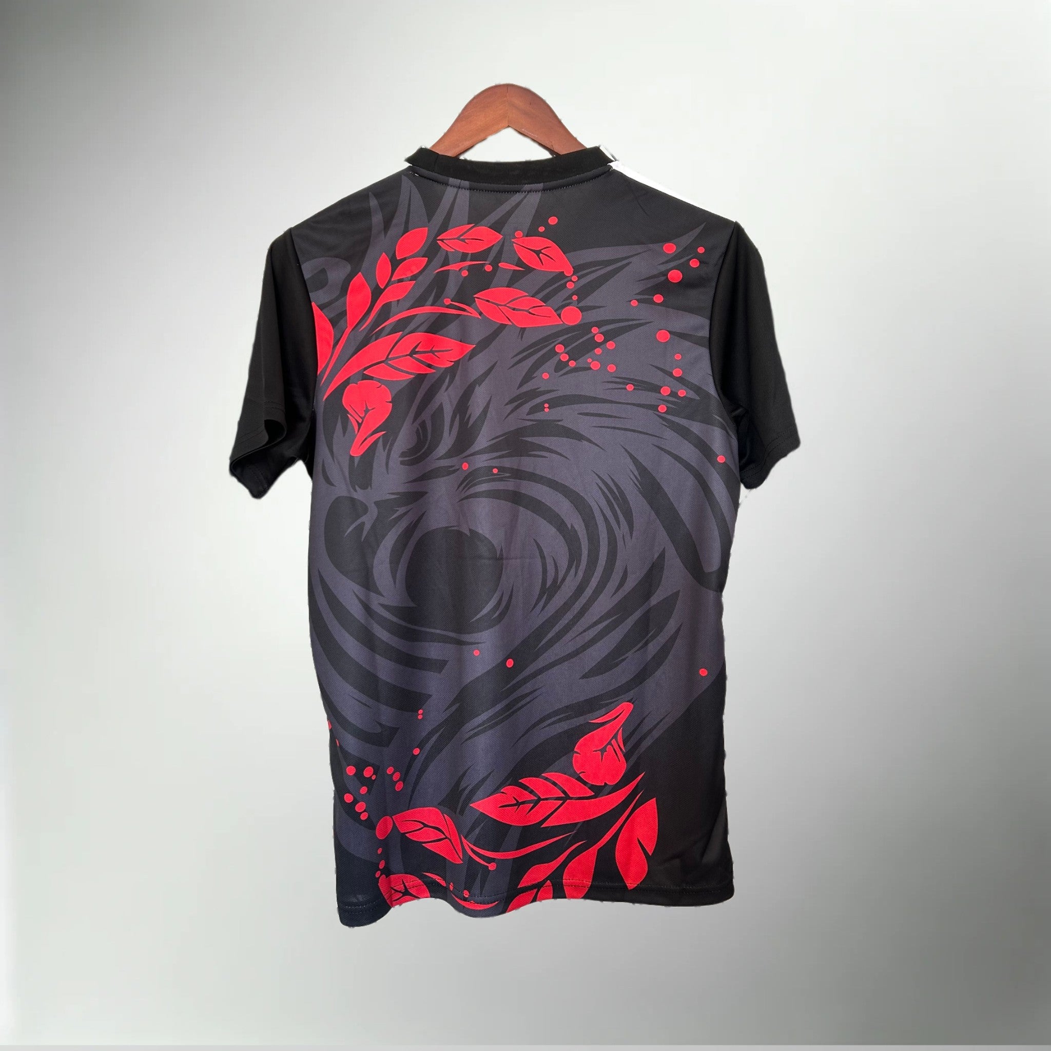 Liverpool "Scarlet Talon" Special Kit