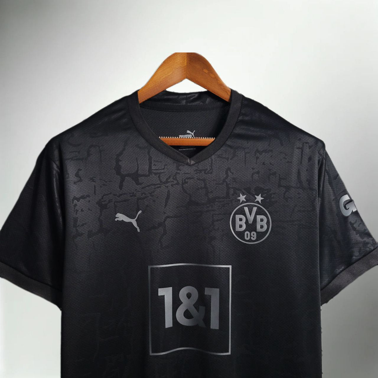 Borussia Dortmund "Midnight Storm" Special Kit