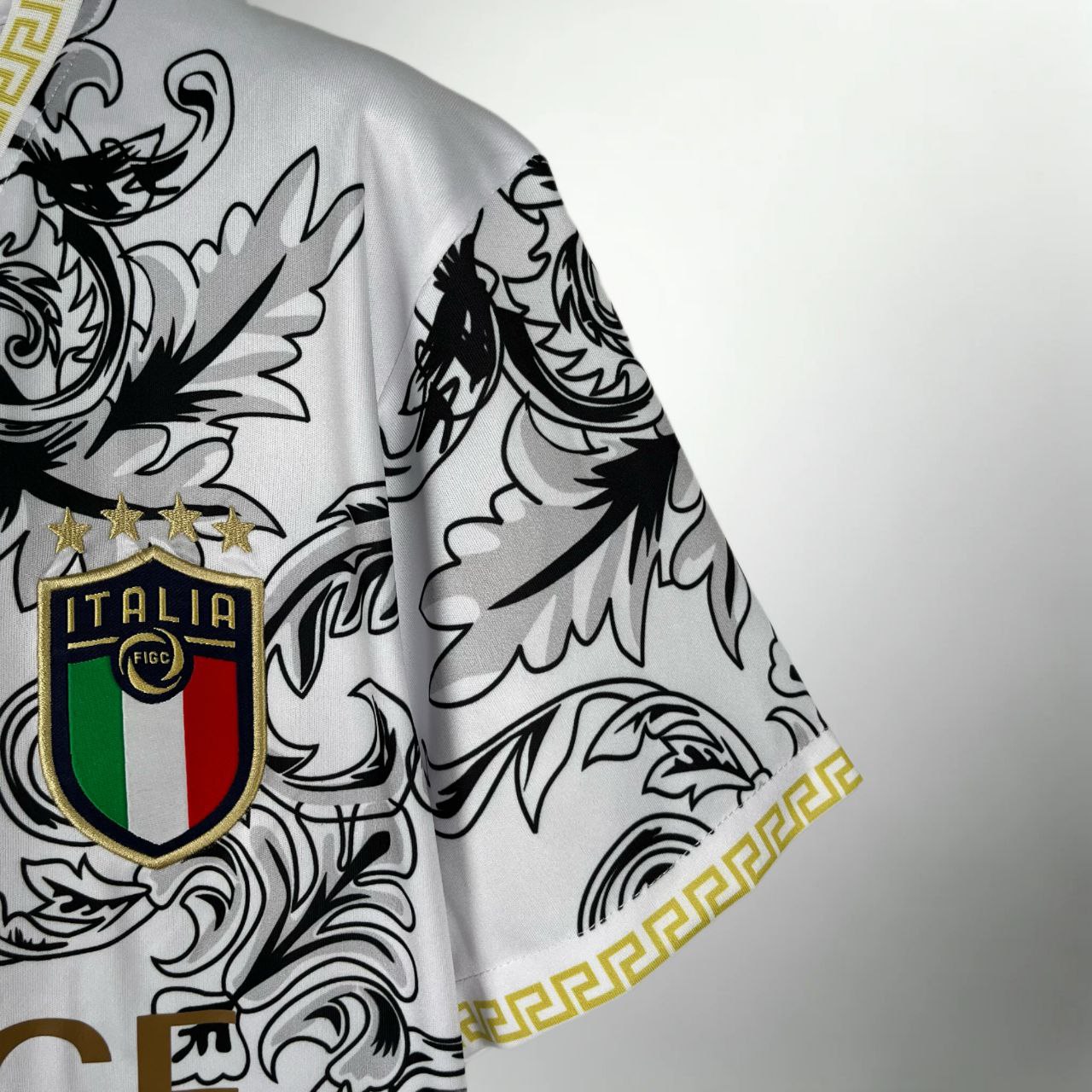 Italy "Versace" Special White Kit