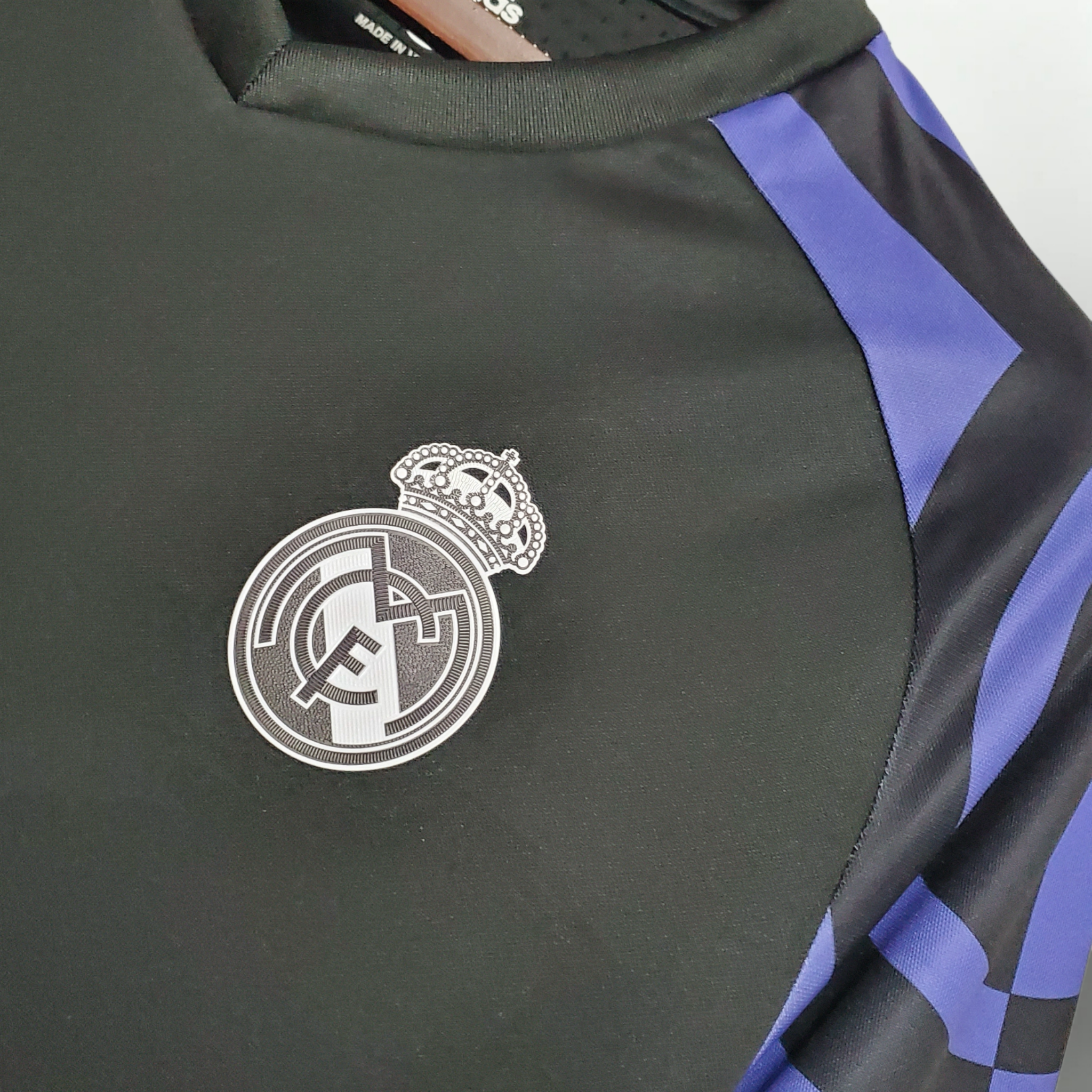Real Madrid 2016-2017 Third Kit