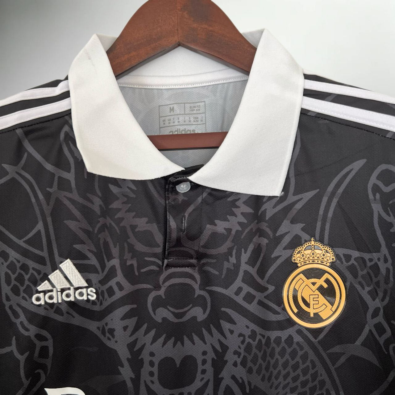Real Madrid "Dragon Negro" Special Kit